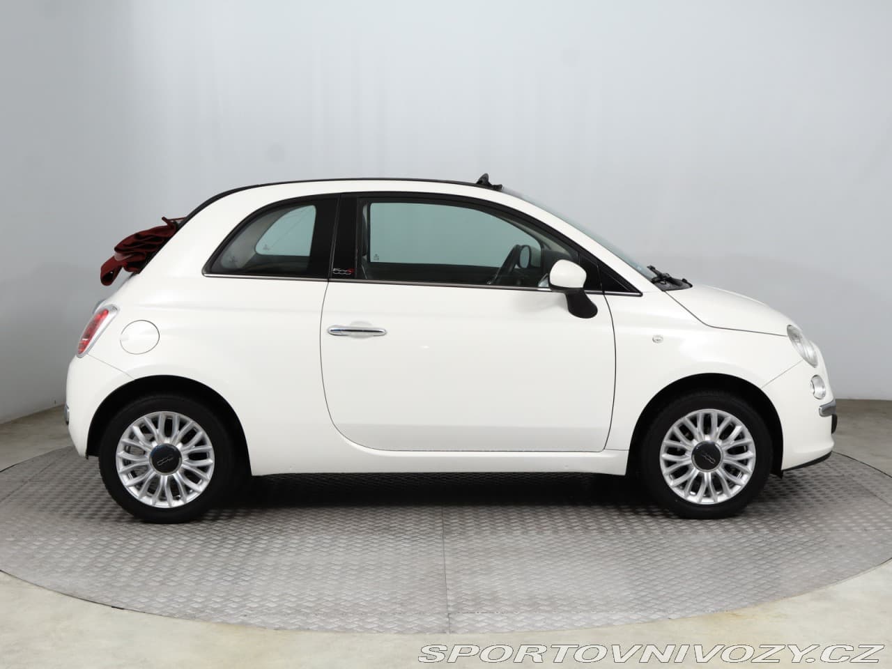 2015 Fiat 500 - 6