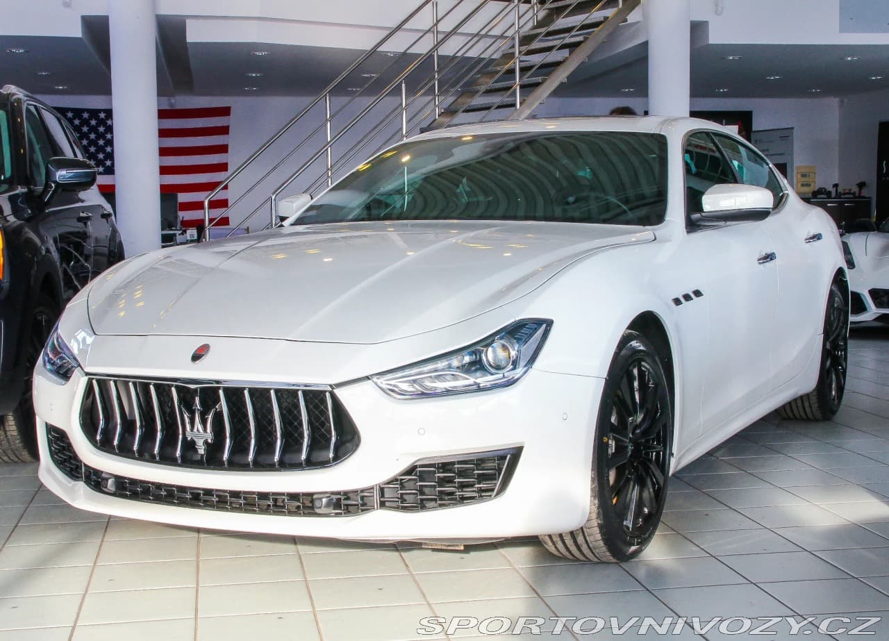 2018 Maserati GHIBLI - 9