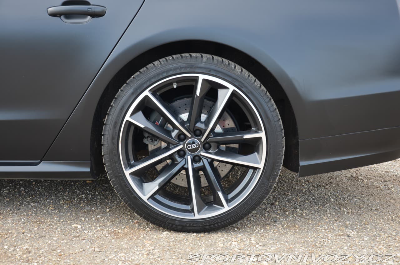 2016 Audi S8 - 19