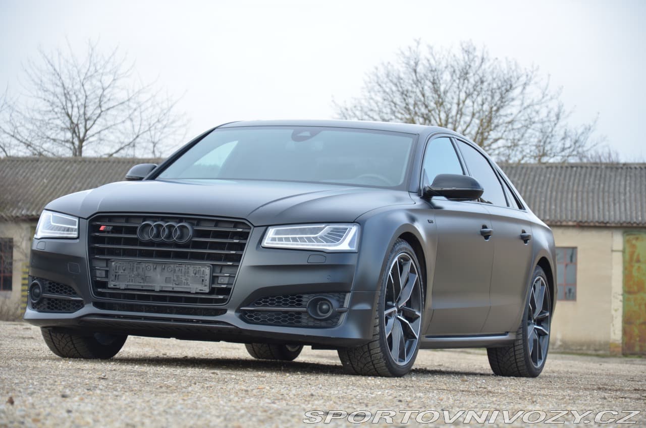2016 Audi S8 - 8