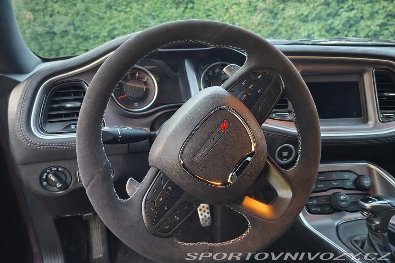 2021 Dodge CHALLENGER - 12