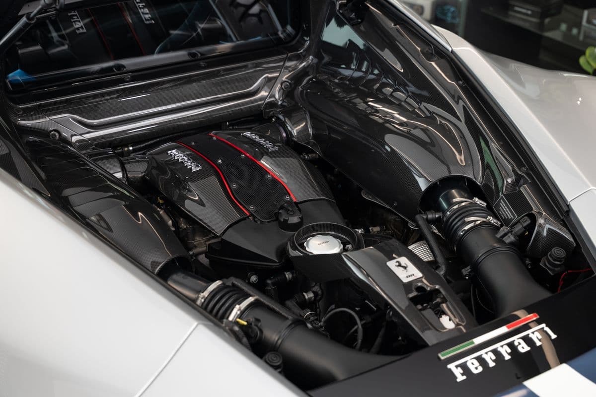 2019 Ferrari 488 - 17