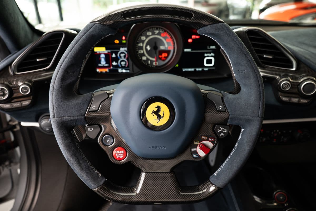 2019 Ferrari 488 - 6