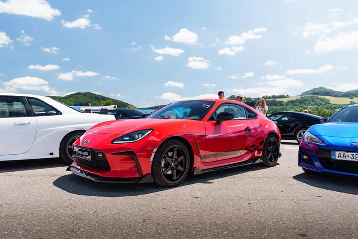 2024 Toyota GR86 - 9