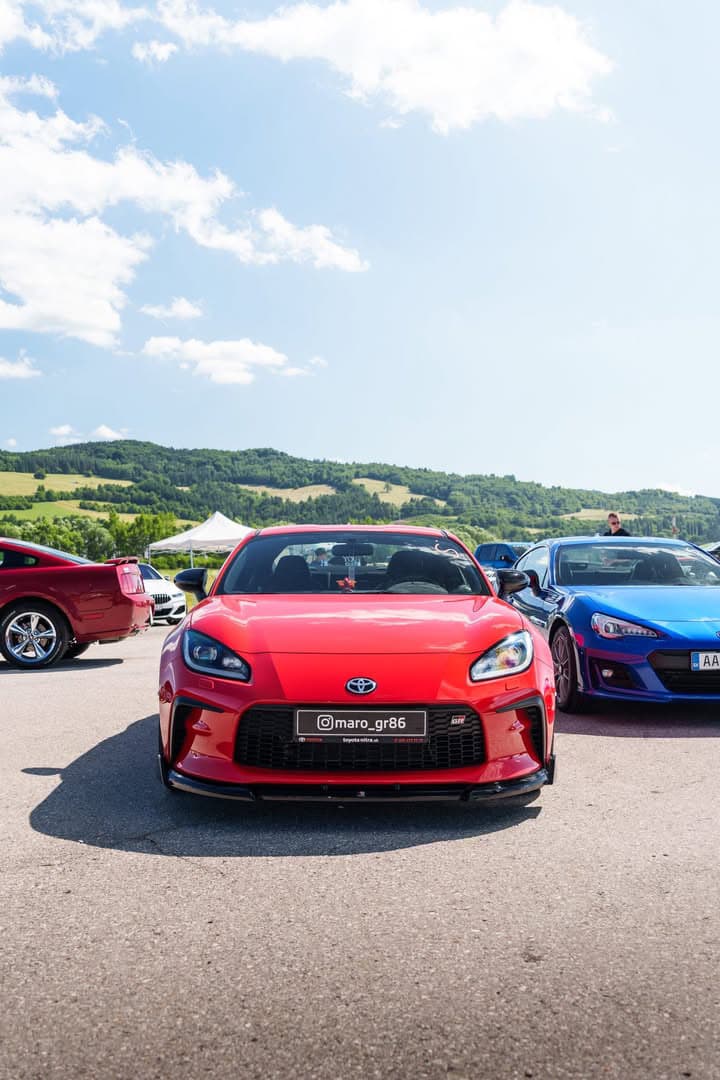 2024 Toyota GR86 - 8