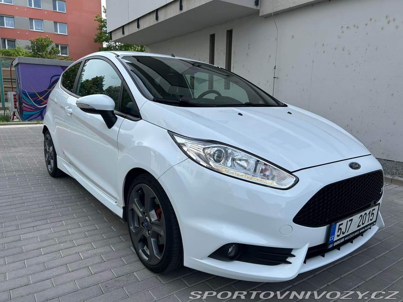 2016 Ford FIESTA