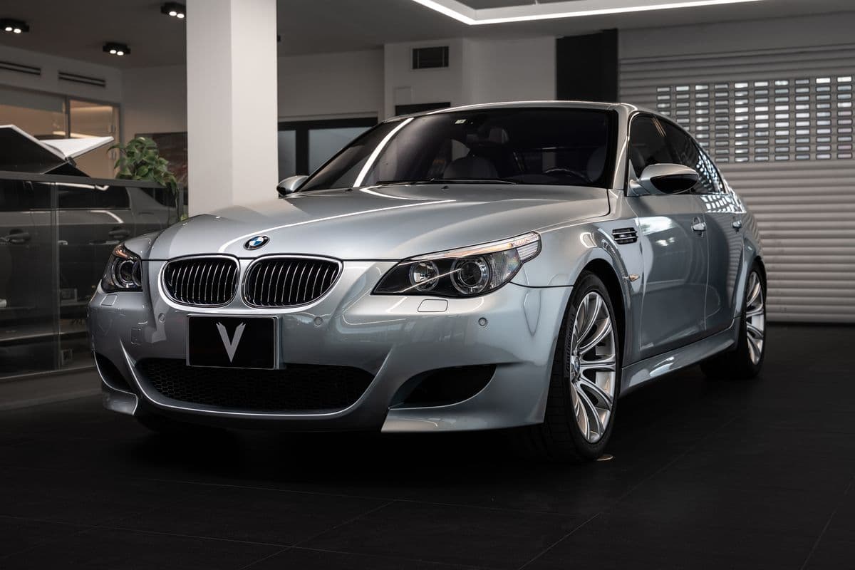 2005 BMW M5