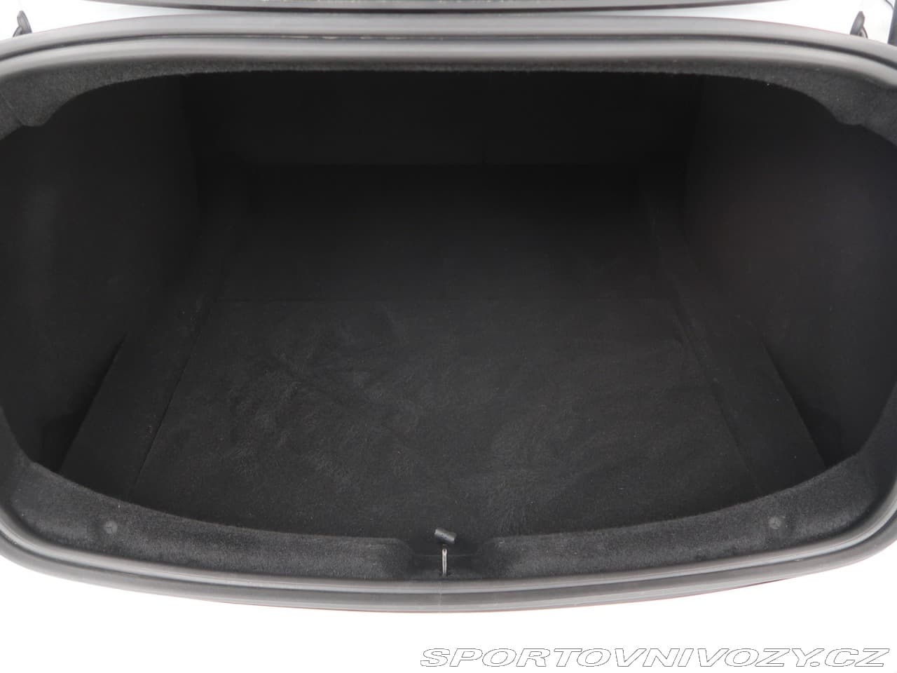 2024 Tesla MODEL 3 - 14