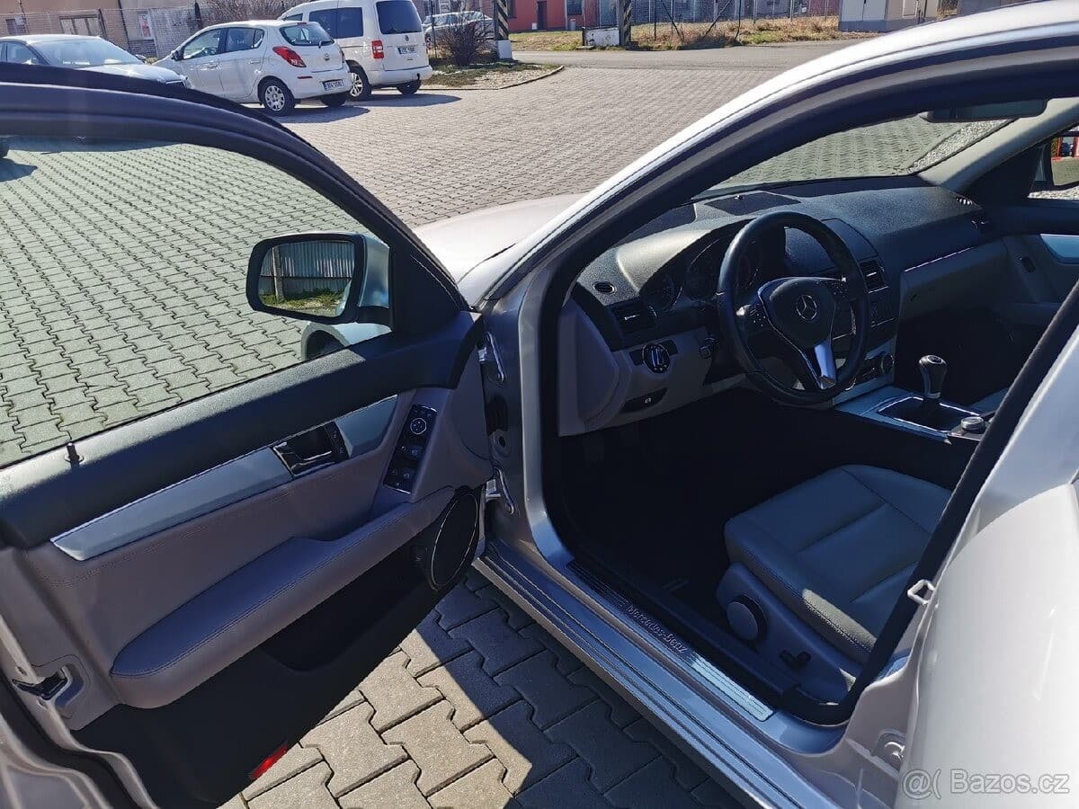 2007 Mercedes-Benz C-CLASS - 12