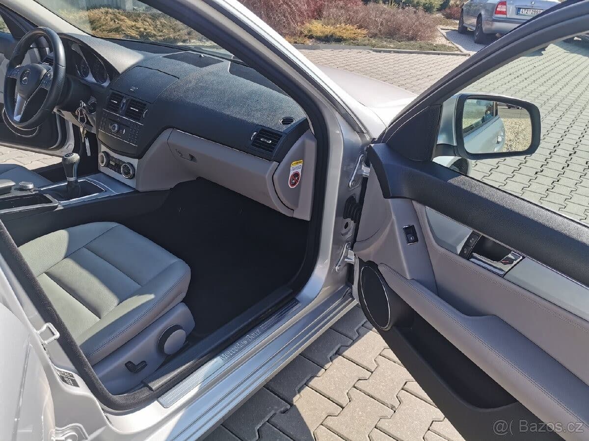 2007 Mercedes-Benz C-CLASS - 13