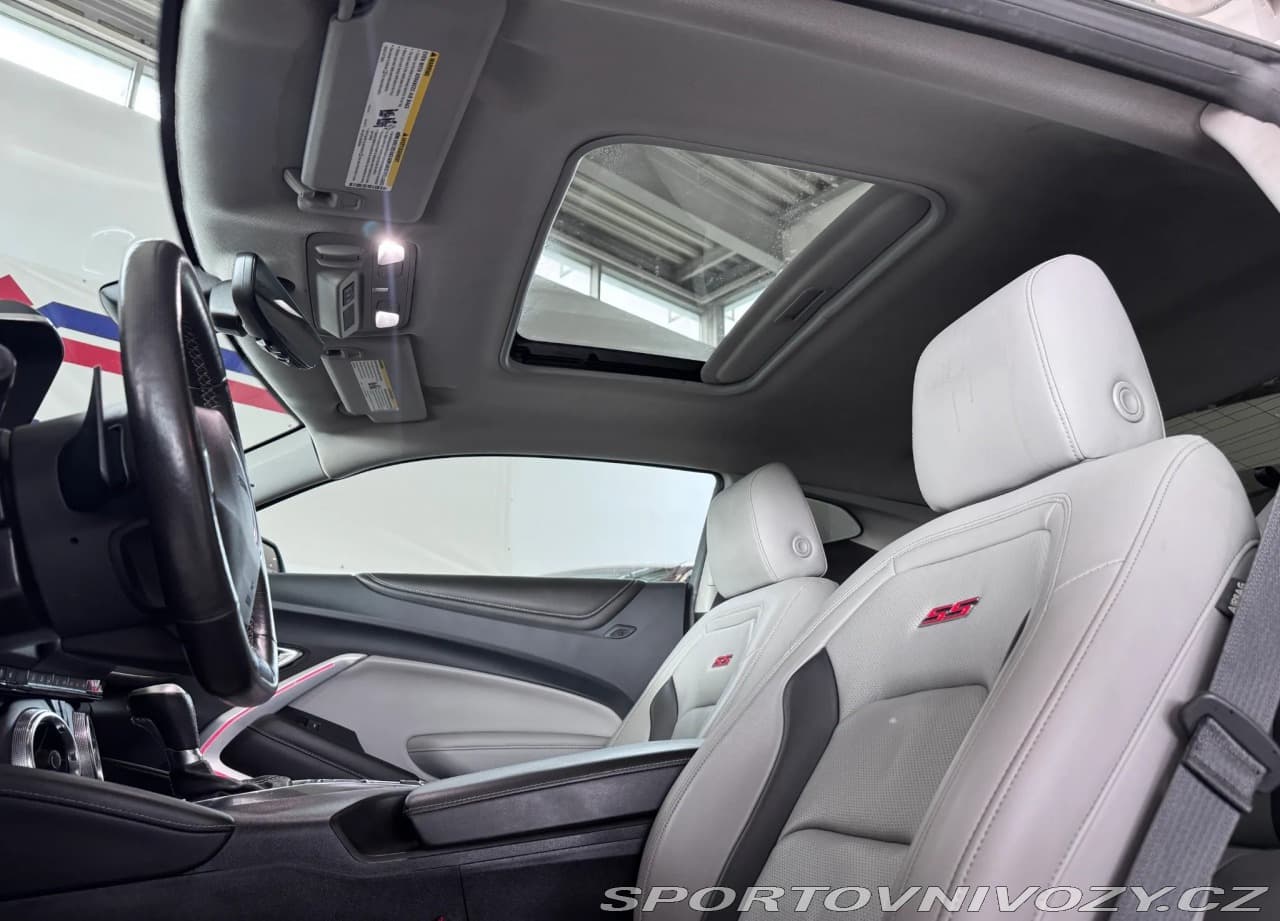 2023 Chevrolet CAMARO - 11
