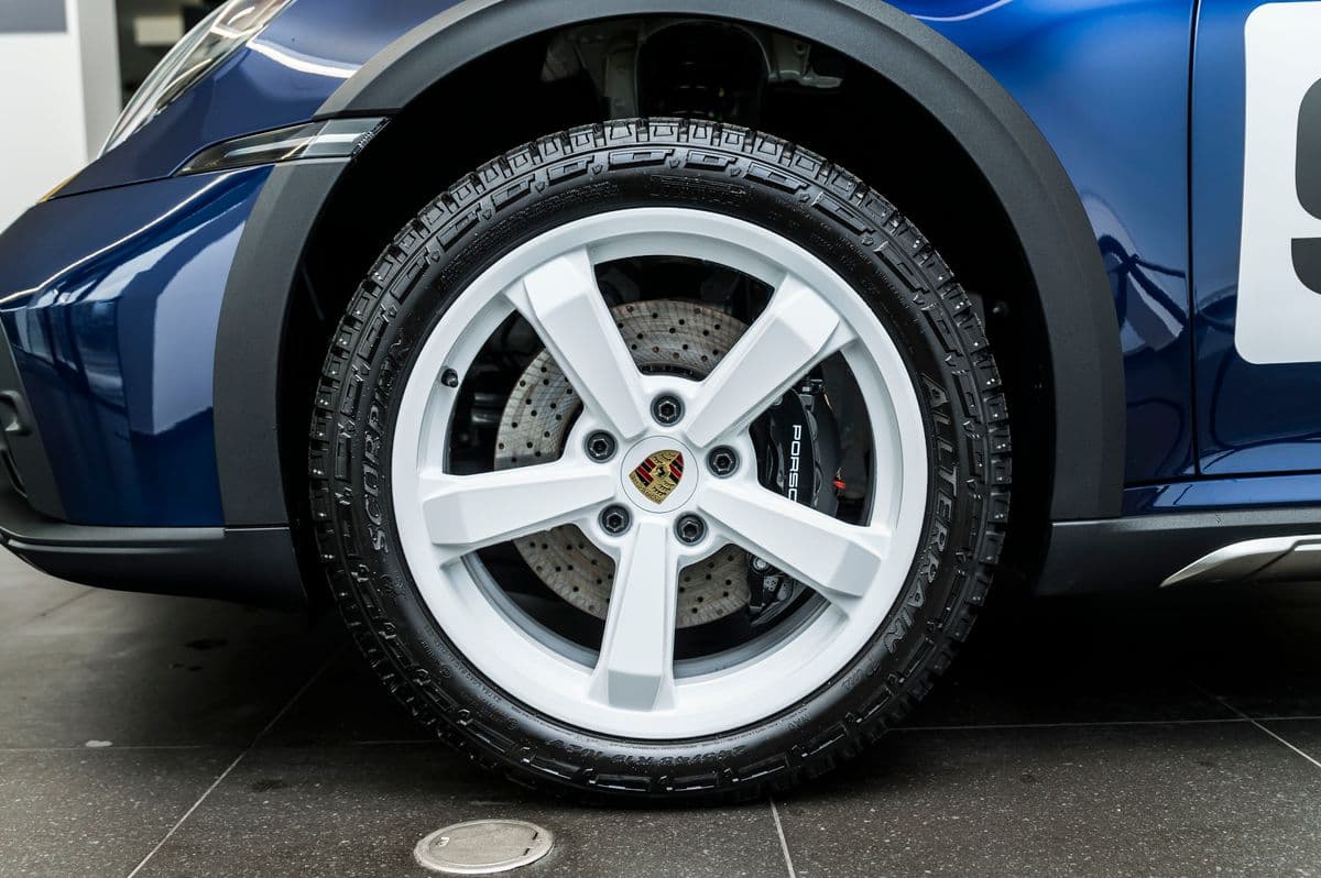 2024 Porsche 911 - 6