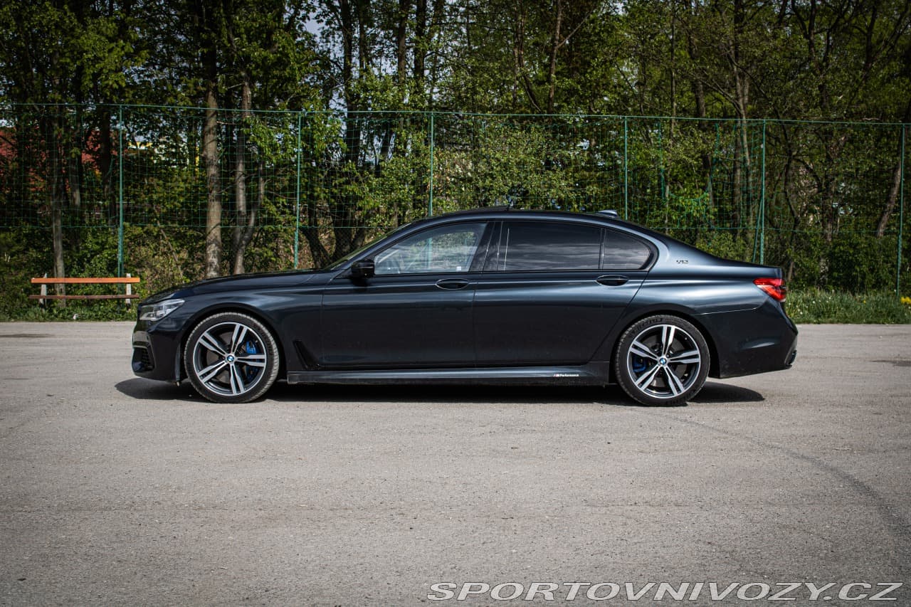 2017 BMW 7-SERIES - 10