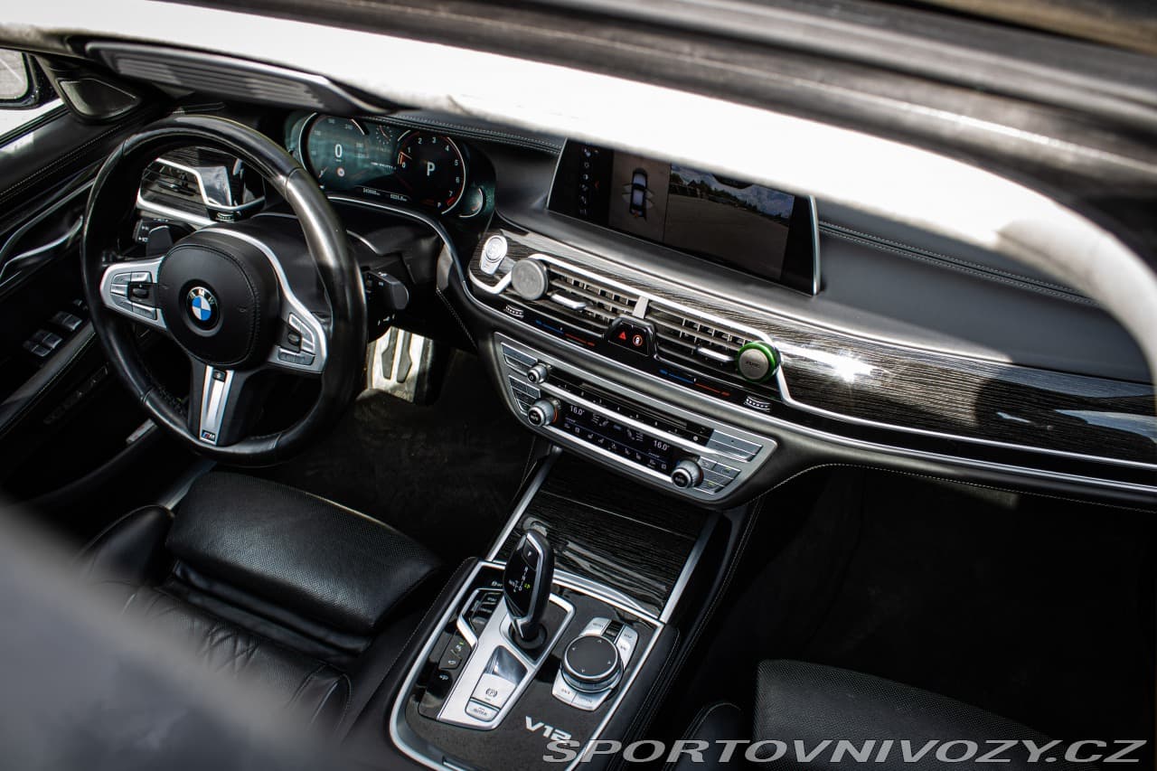 2017 BMW 7-SERIES - 11