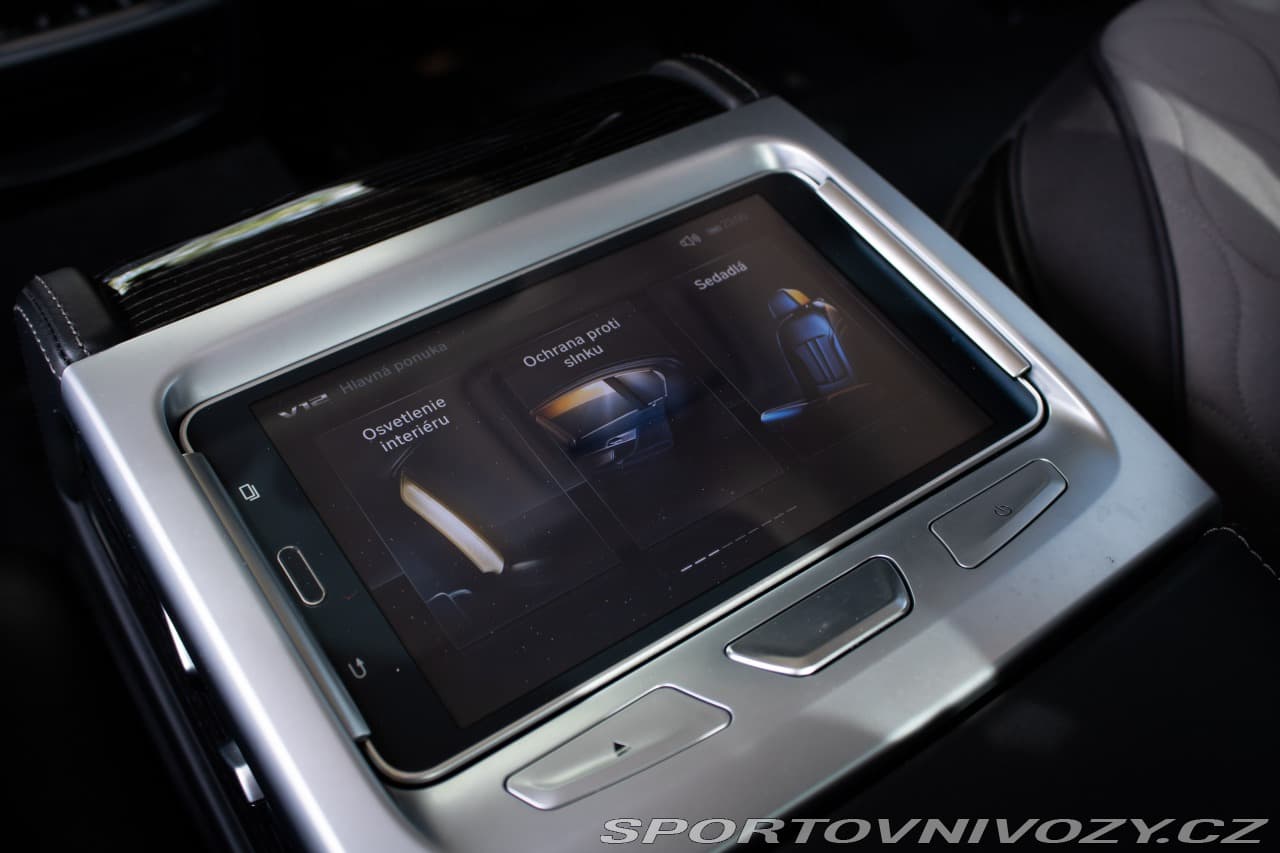 2017 BMW 7-SERIES - 17
