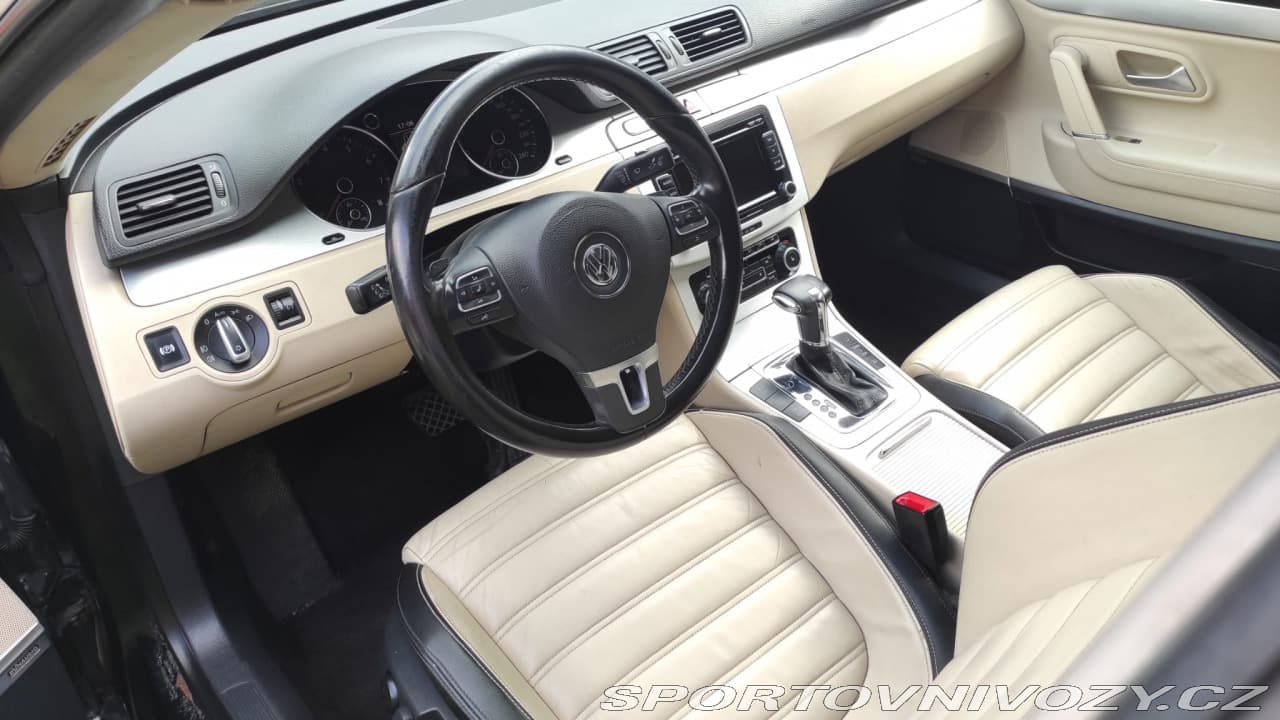 2009 Volkswagen PASSAT CC - 4