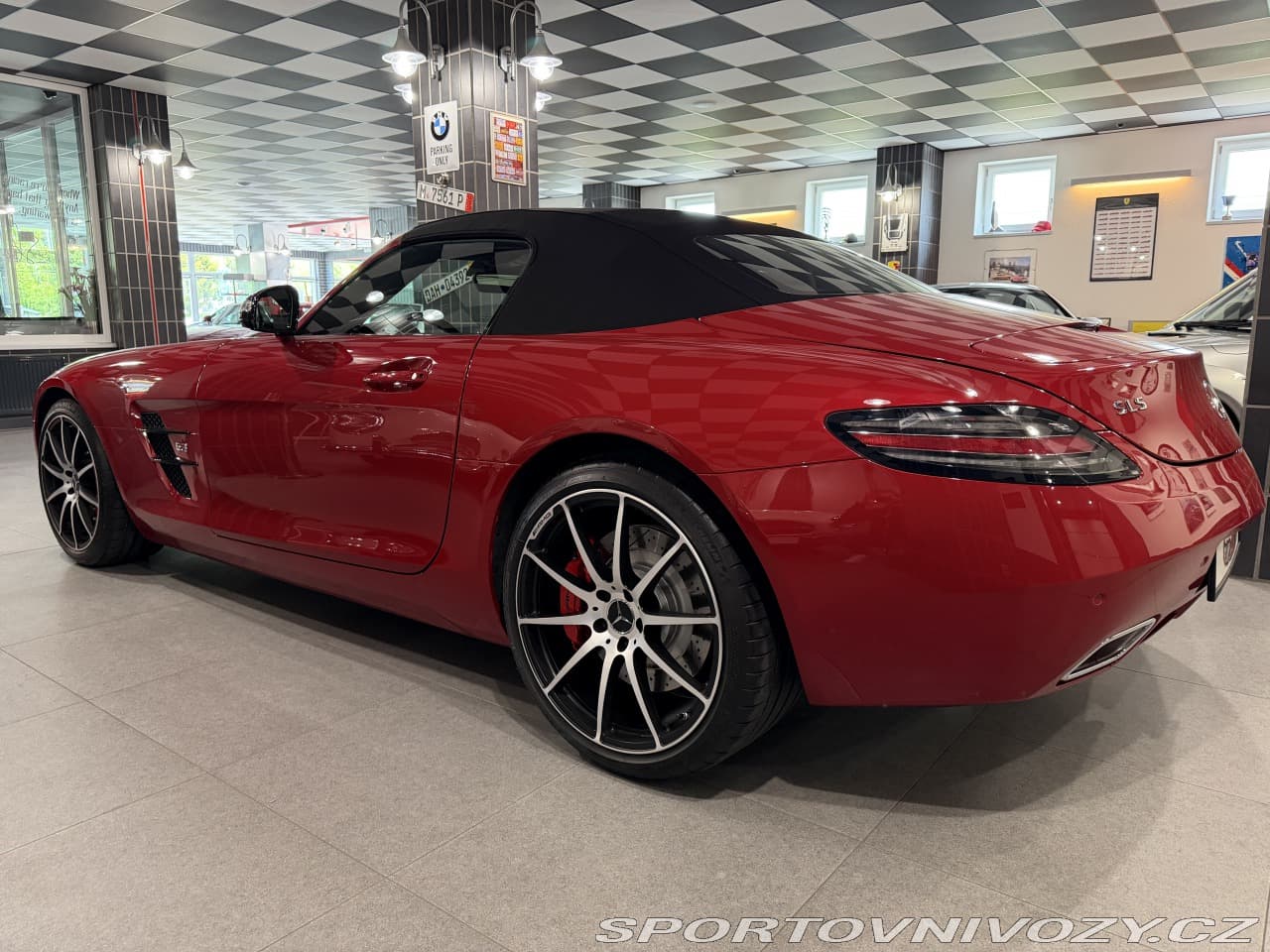 2013 Mercedes-Benz SLS - 4