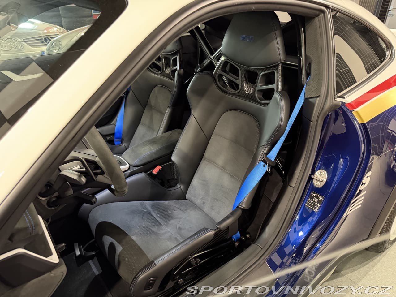2024 Porsche 911 - 18