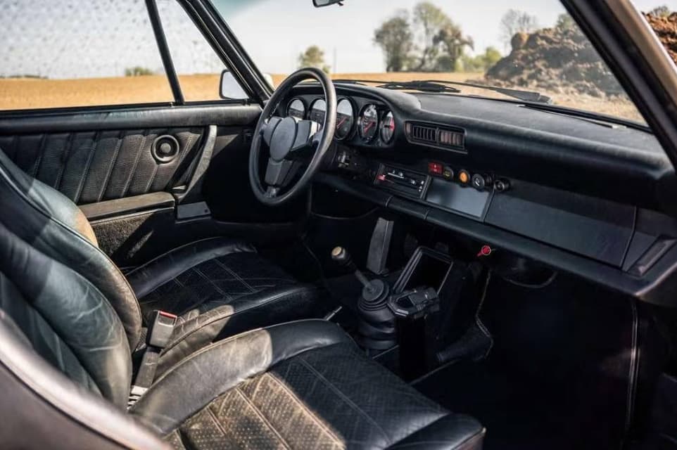 1982 Porsche 911 - 11
