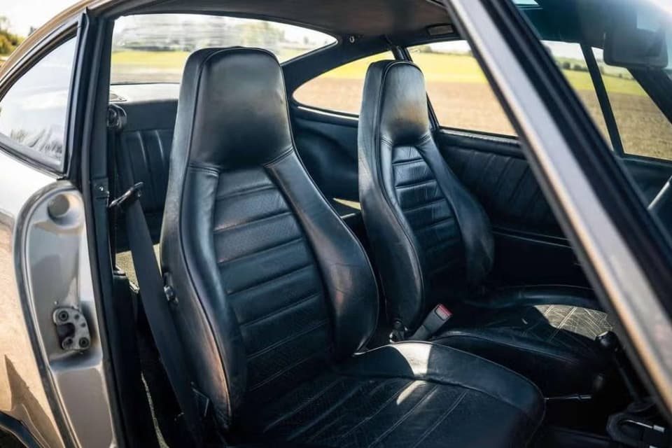 1982 Porsche 911 - 9