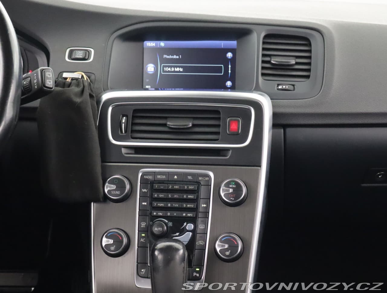 2012 Volvo V60 - 12