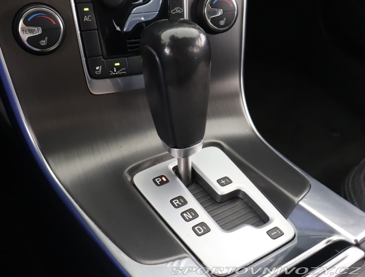 2012 Volvo V60 - 13