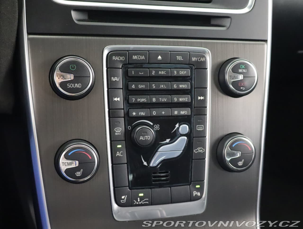 2012 Volvo V60 - 18