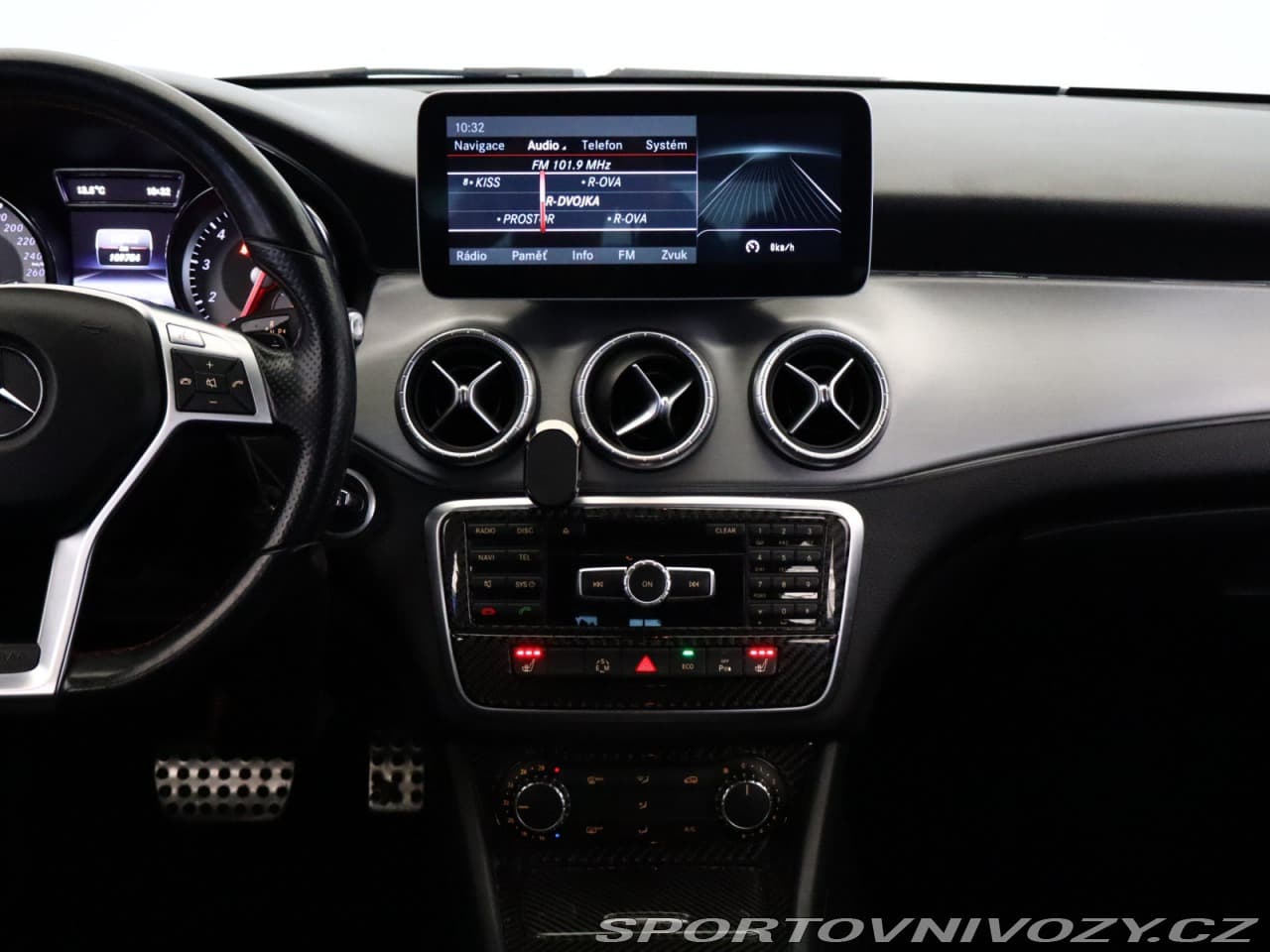 2014 Mercedes-Benz CLA - 10