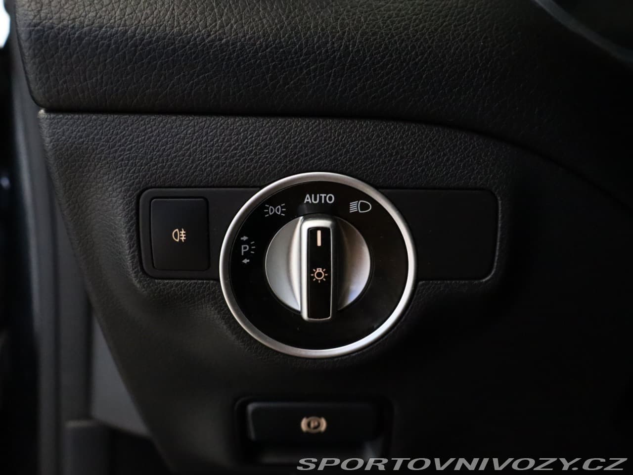 2014 Mercedes-Benz CLA - 16