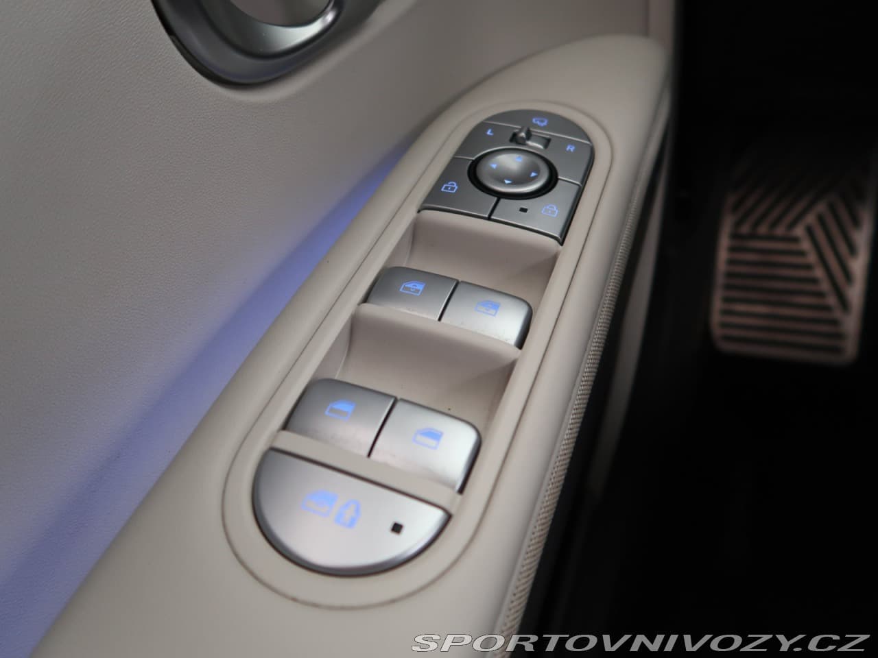 2023 Hyundai IONIQ 5 - 16