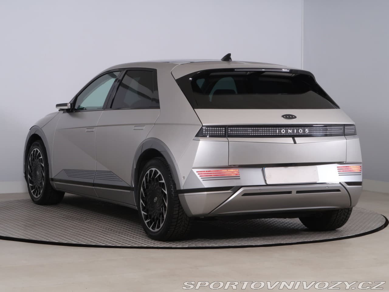 2023 Hyundai IONIQ 5 - 4