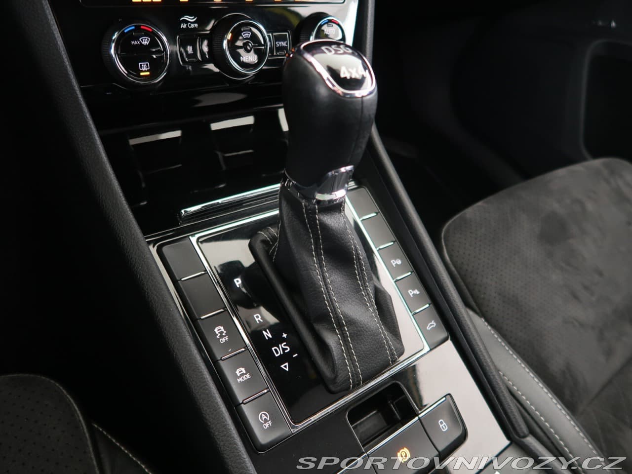2018 Škoda SUPERB - 13