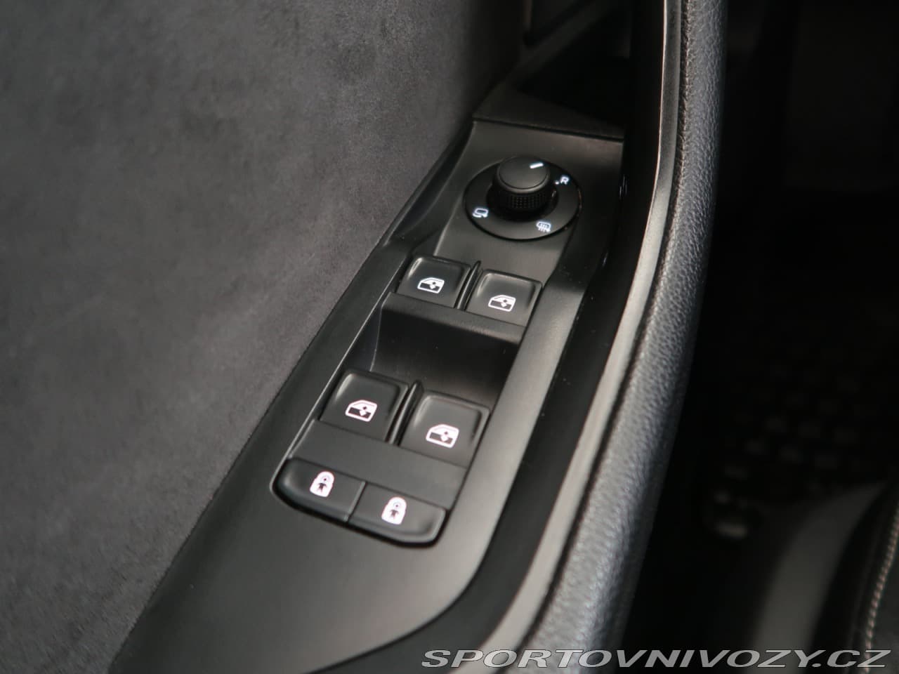 2018 Škoda SUPERB - 16