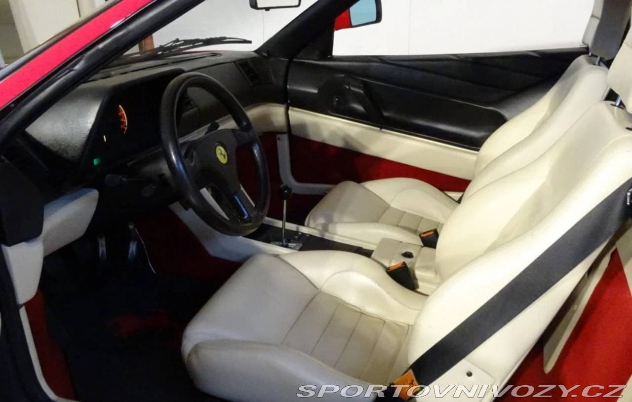 1990 Ferrari 348 - 18