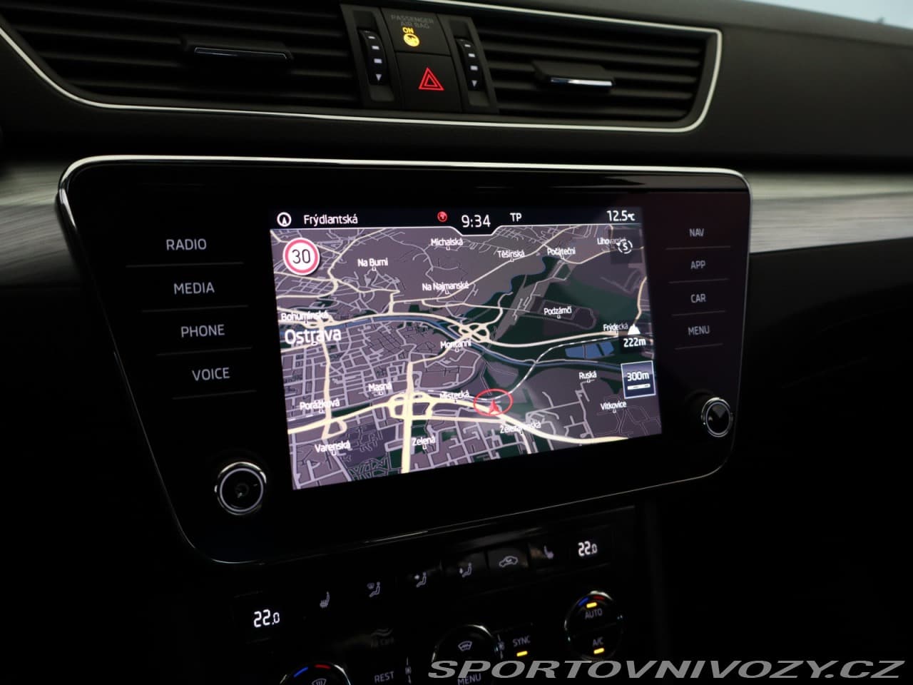 2020 Škoda SUPERB - 27