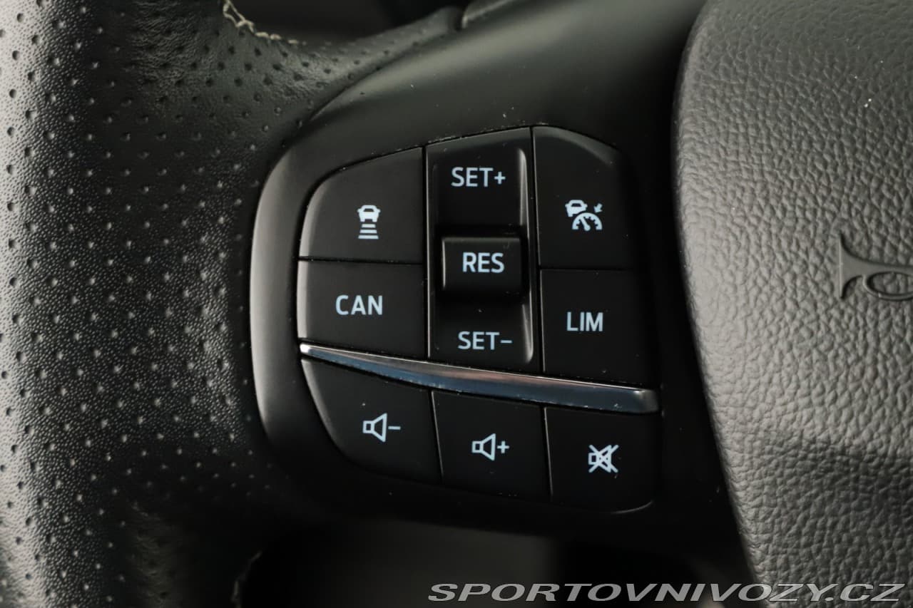 2020 Ford FOCUS - 33