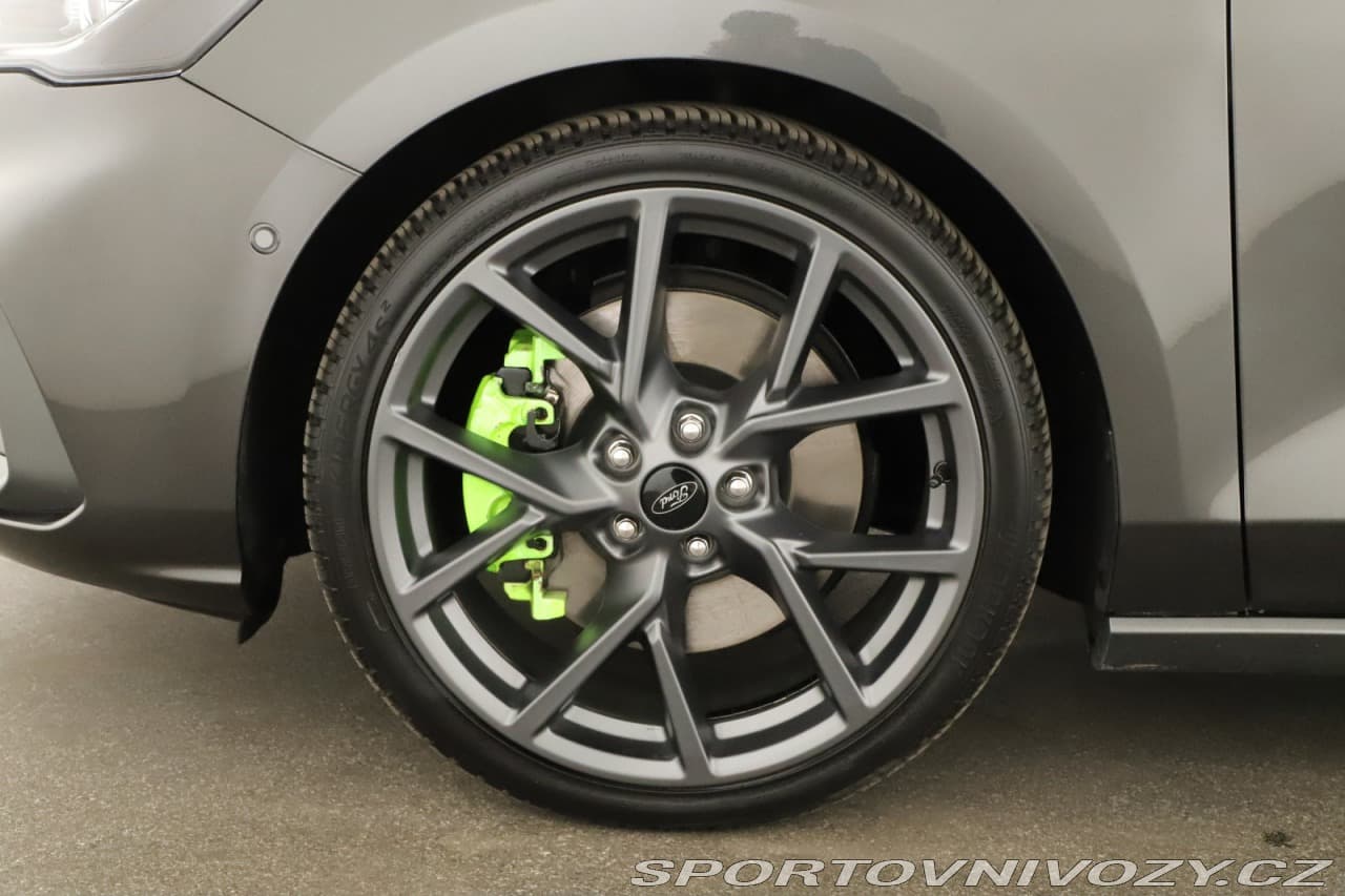 2020 Ford FOCUS - 39