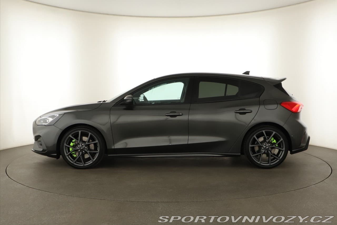 2020 Ford FOCUS - 5