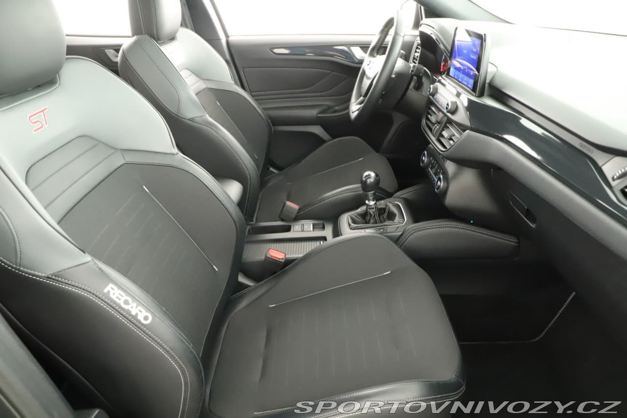 2020 Ford FOCUS - 13