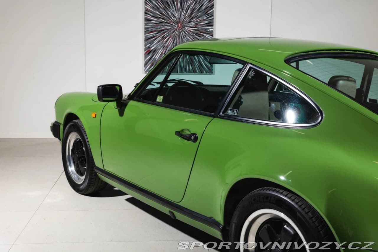 1983 Porsche 911 - 11