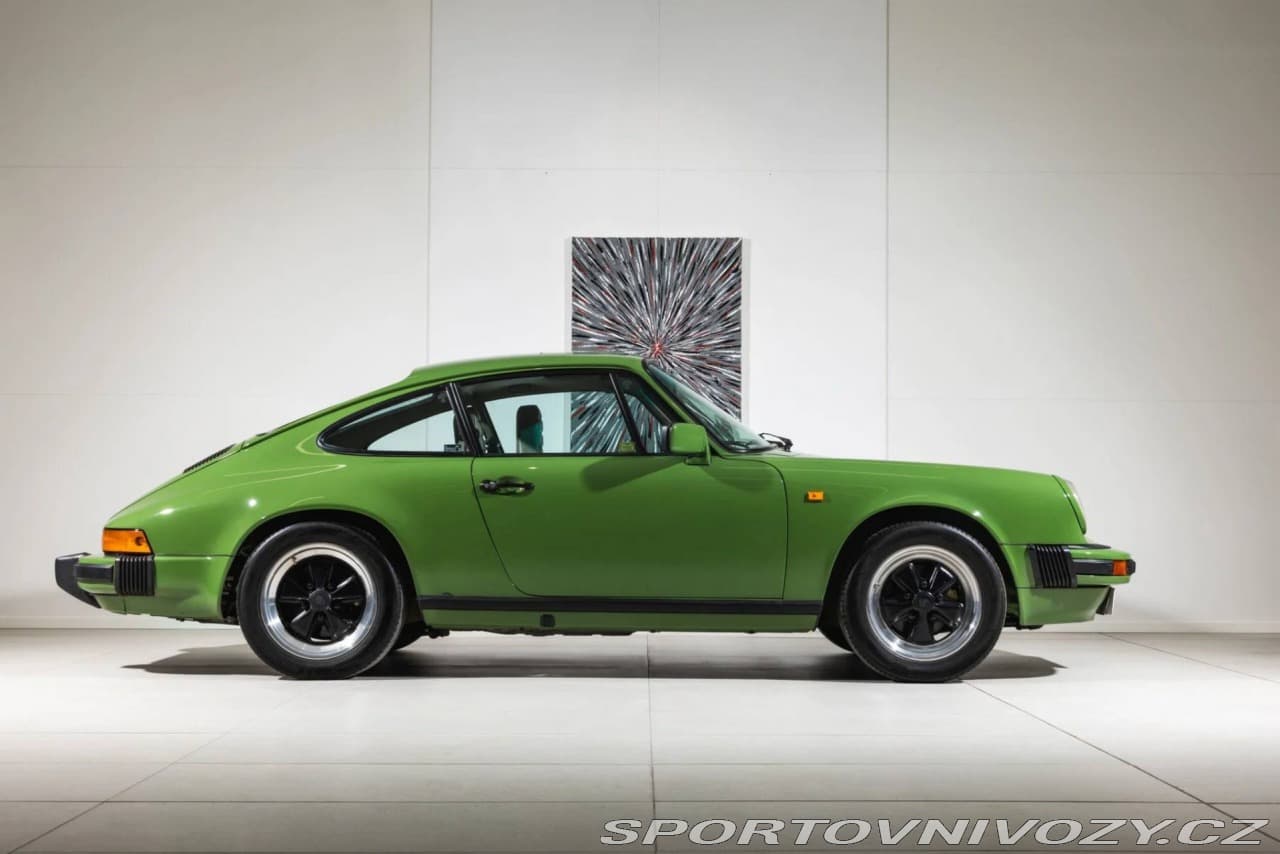 1983 Porsche 911 - 15