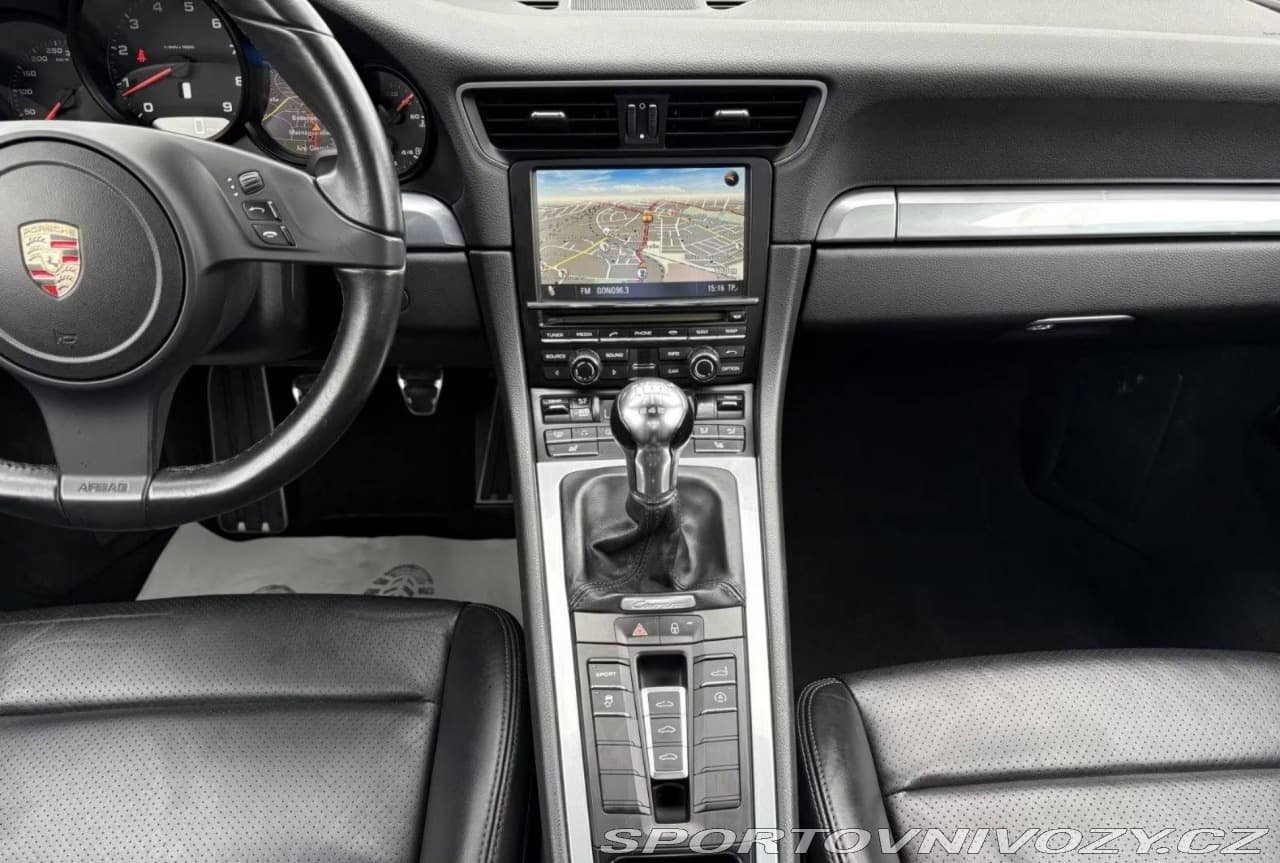 2012 Porsche CARRERA - 33