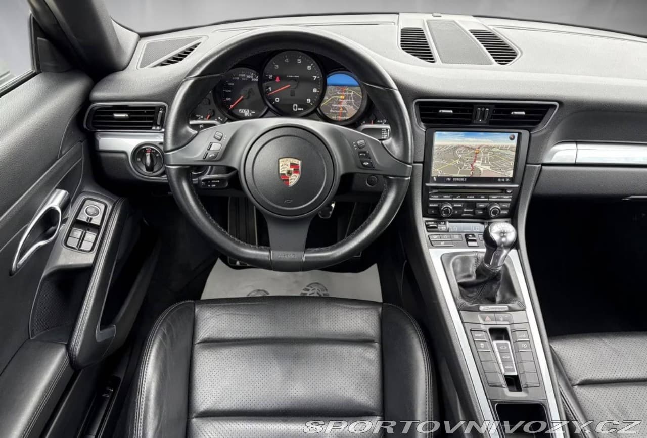 2012 Porsche CARRERA - 35