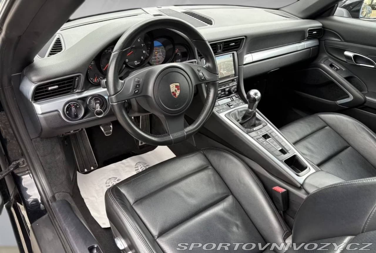 2012 Porsche CARRERA - 39