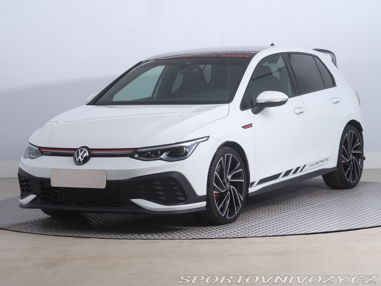2024 Volkswagen GOLF - 2