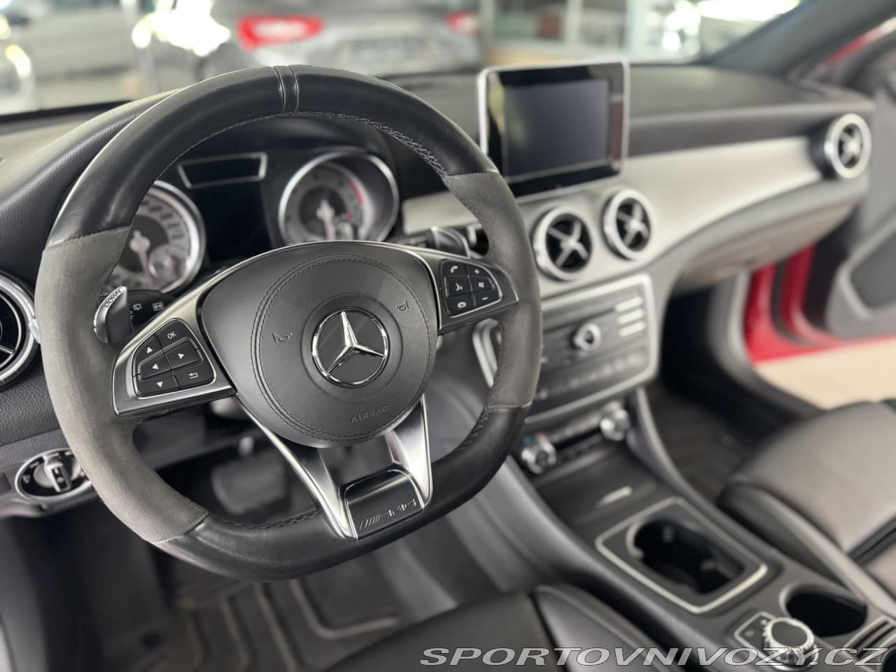 2016 Mercedes-Benz CLA - 10