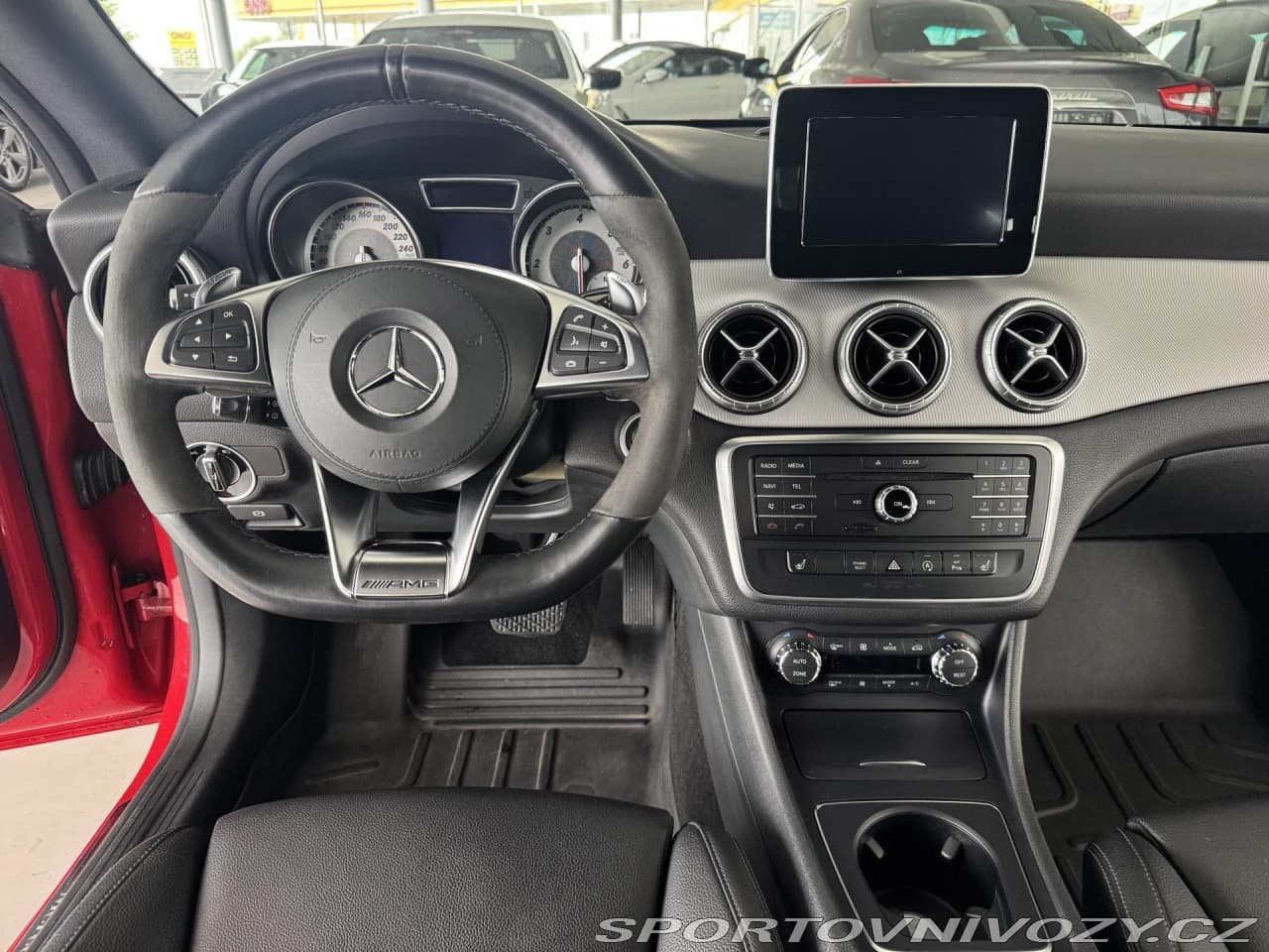 2016 Mercedes-Benz CLA - 12