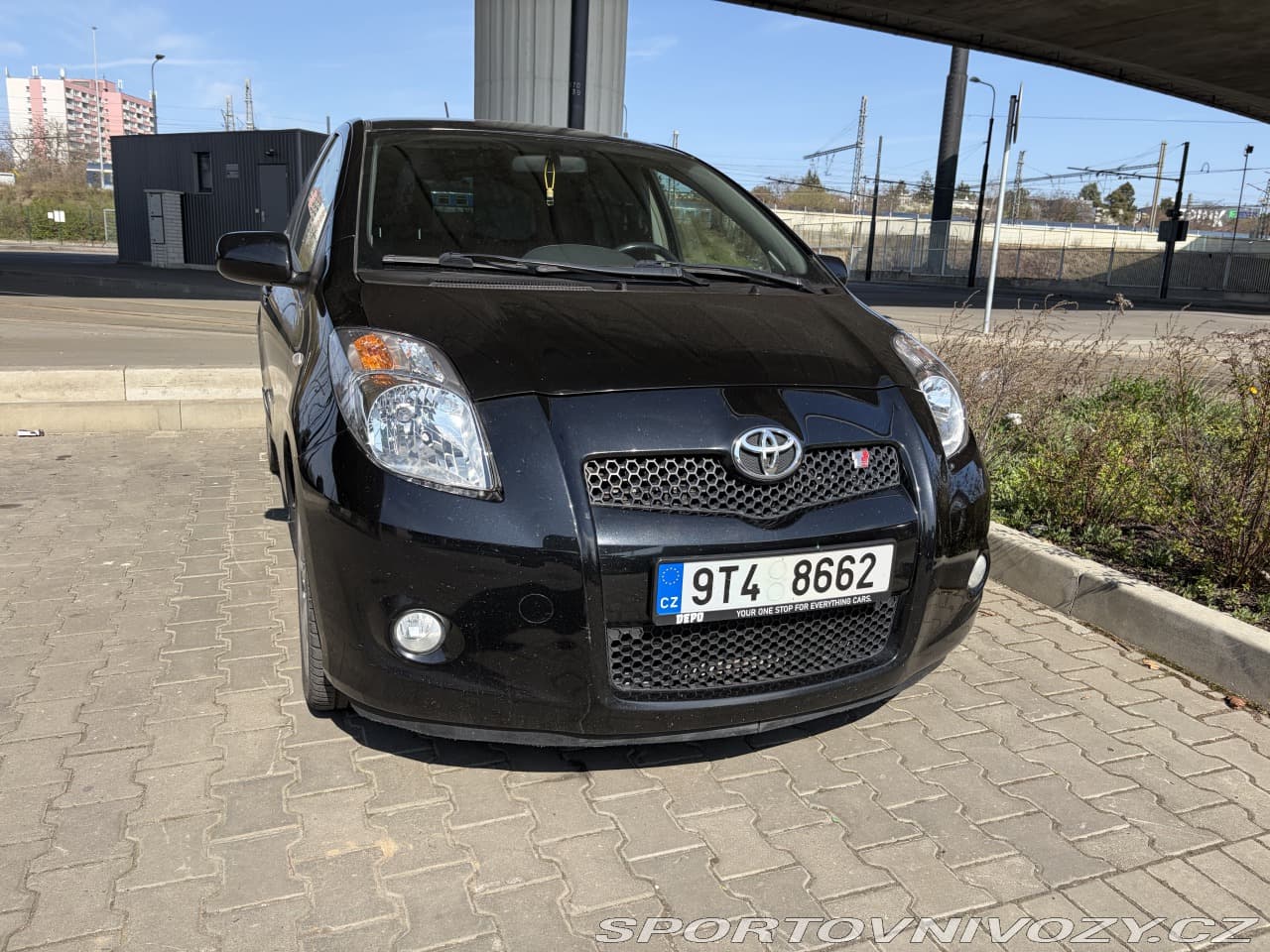 2007 Toyota YARIS - 15