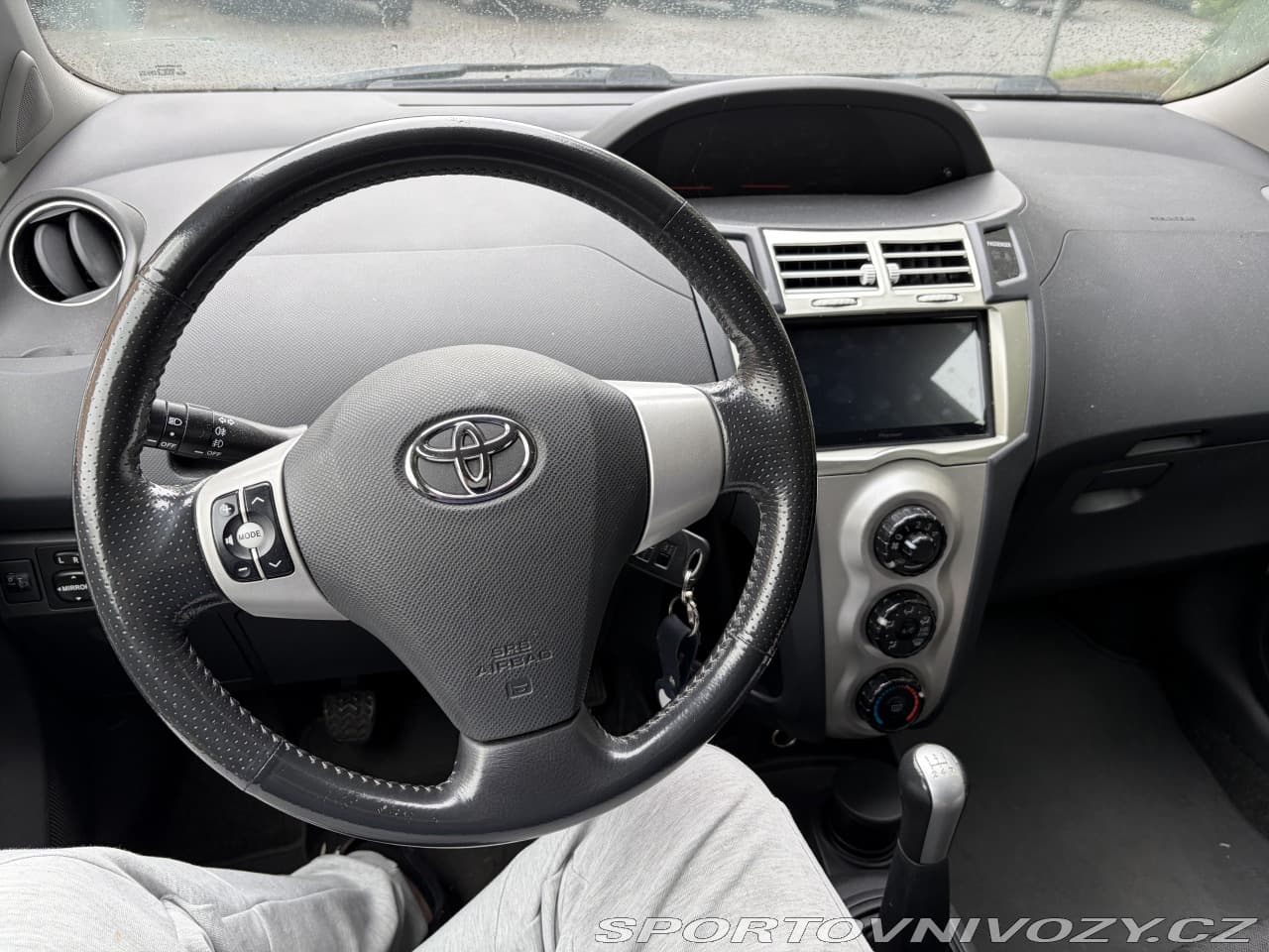 2007 Toyota YARIS - 8