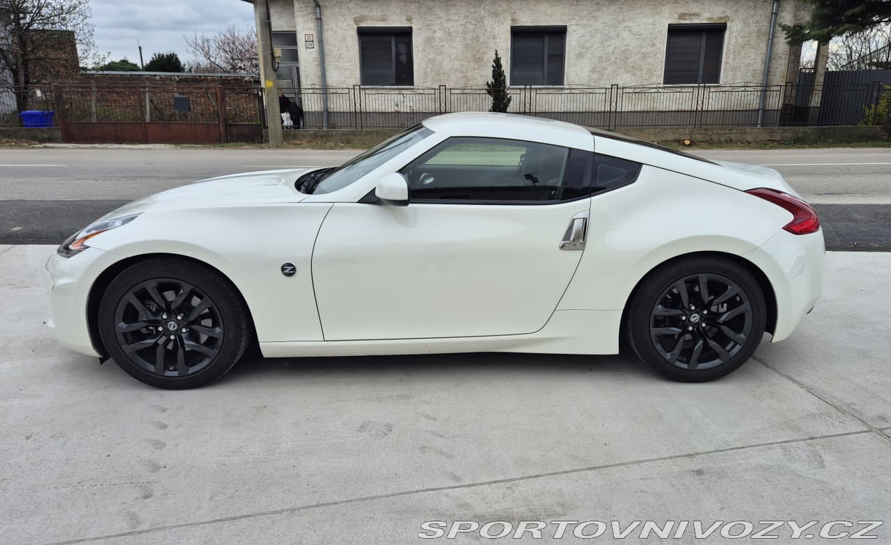 2020 Nissan 370Z - 3